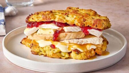 Smashed Stuffing Sandwich