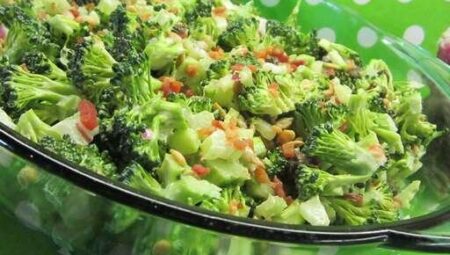 Tangy Broccoli Salad