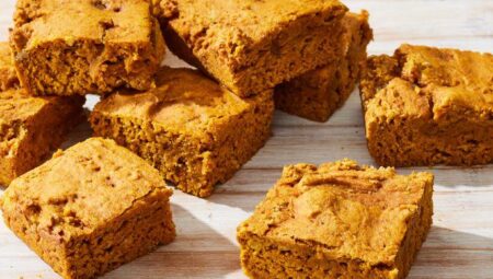 Vegan Pumpkin Pie Blondies