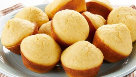 Basic Corn Muffins