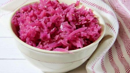 Sweet and Sour Red Cabbage