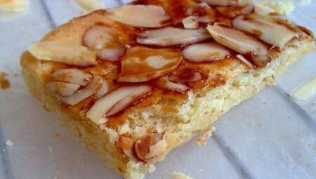 Scandinavian Almond Bars