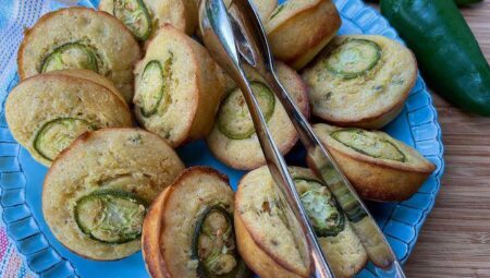 Jalapeño Cornbread Muffins